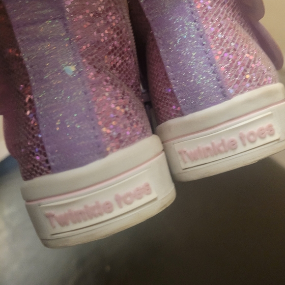 Sketchers Twinkle Toes size 7 - Picture 6 of 6